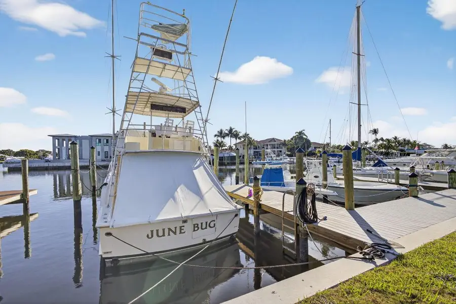 752 Lagoon Drive, North Palm Beach, FL 33408 - #3