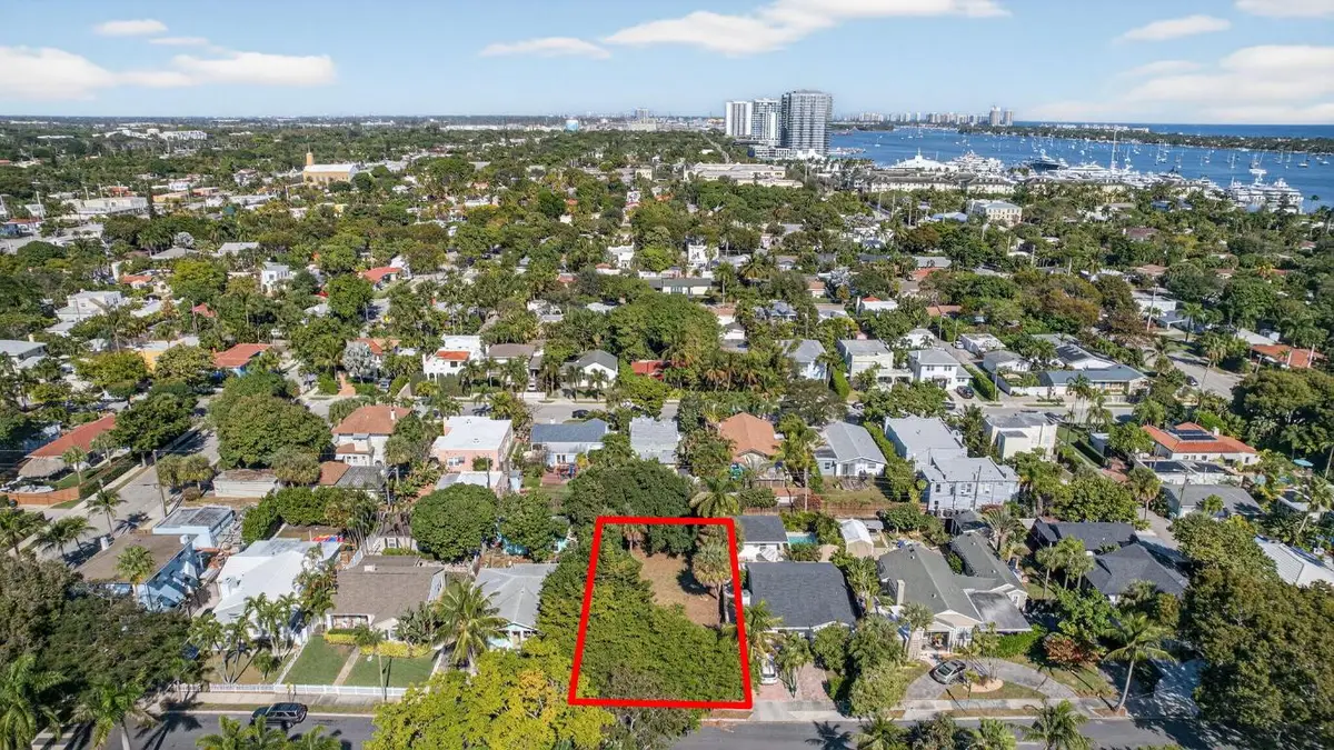 427 32nd Street, West Palm Beach, FL 33407 - Image #1