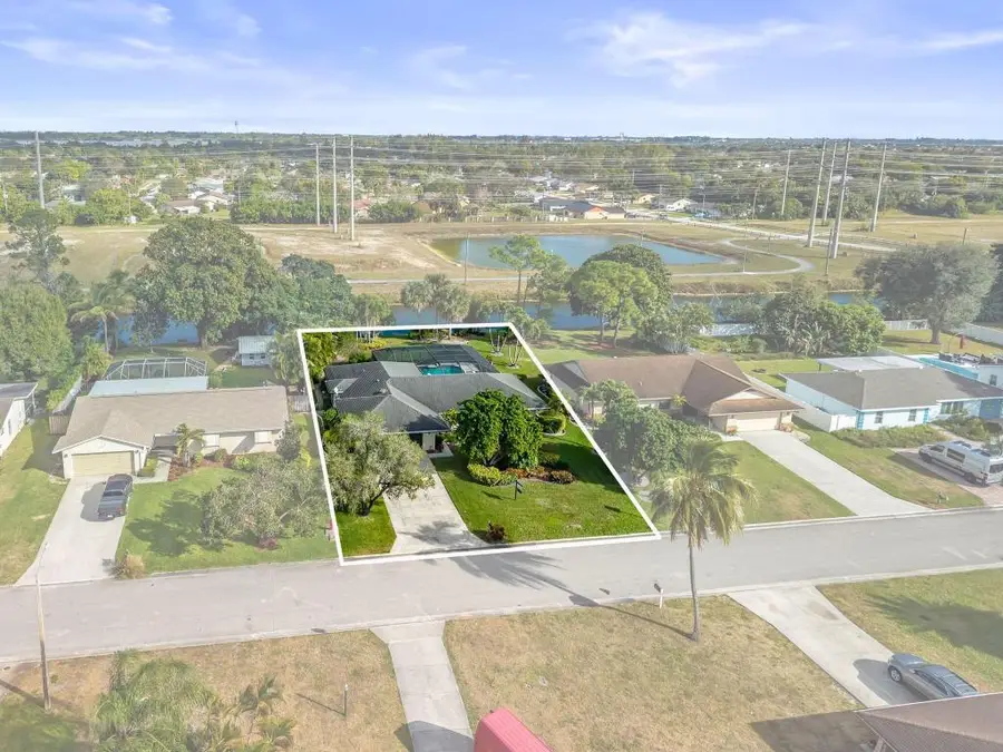 256 Sandpiper Avenue, Royal Palm Beach, FL 33411 - Image #2