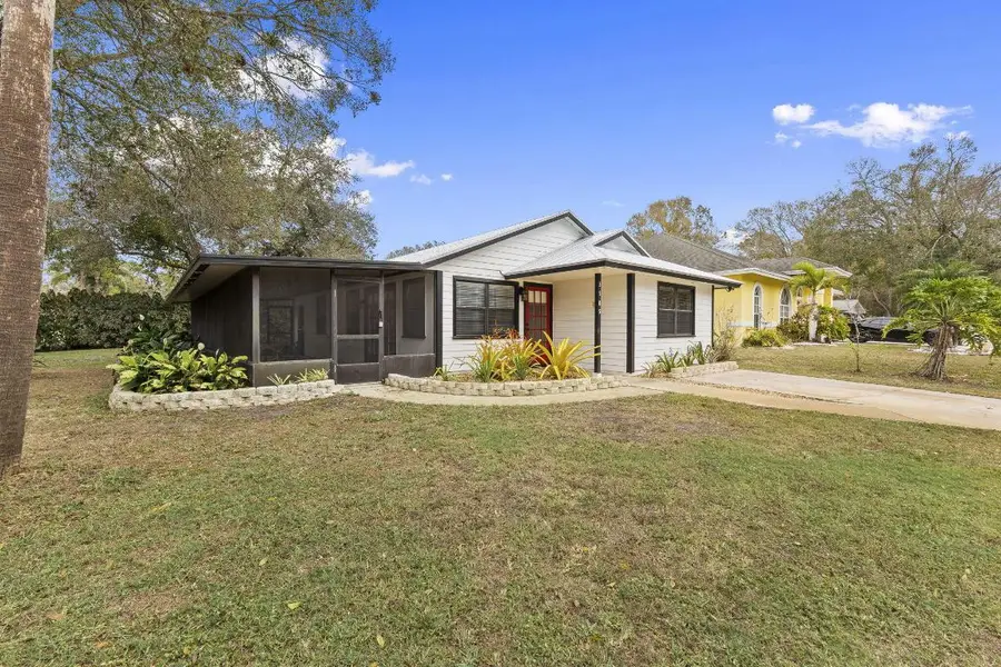 3585 SE 8th Street, Okeechobee, FL 34974 - #3