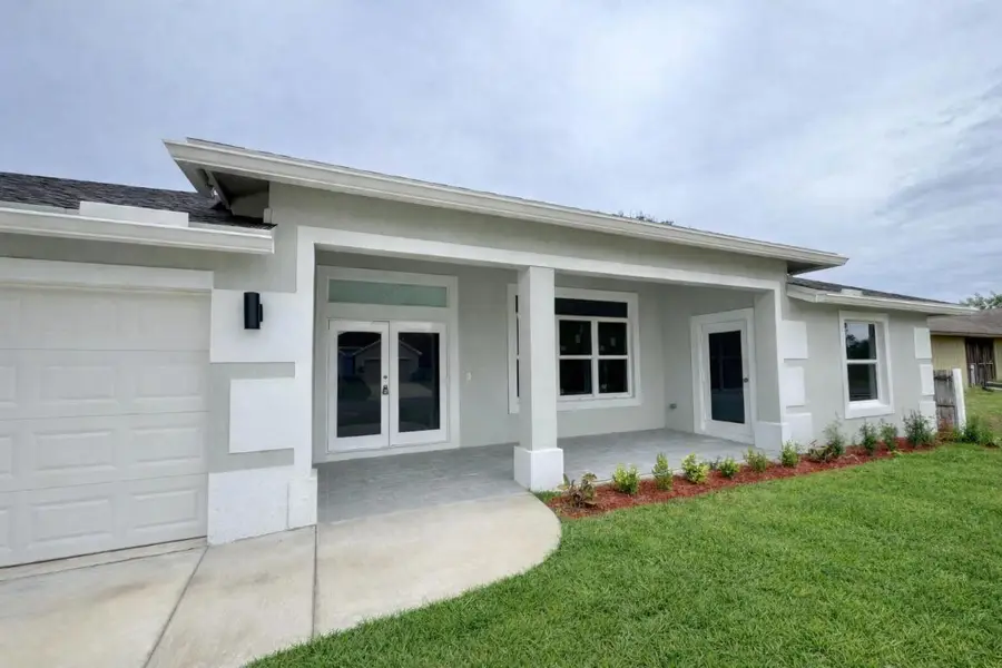 655 SW Seagull Terrace, Port Saint Lucie, FL 34953 - #3