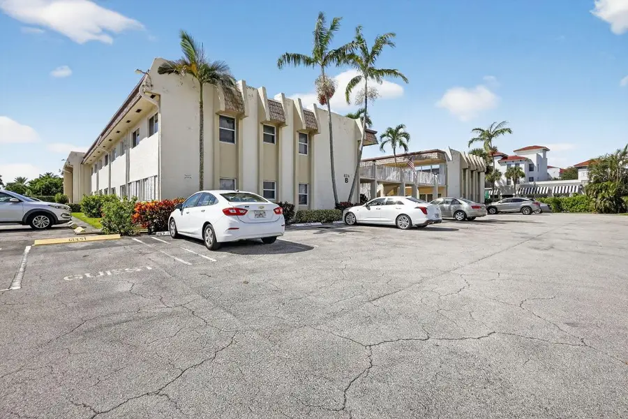 624 Snug Harbor Drive #B6, Boynton Beach, FL 33435 - #3