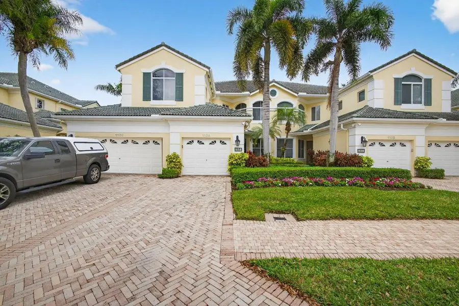 113 Palm Point Circle #A, Palm Beach Gardens, FL 33418 - Image #2