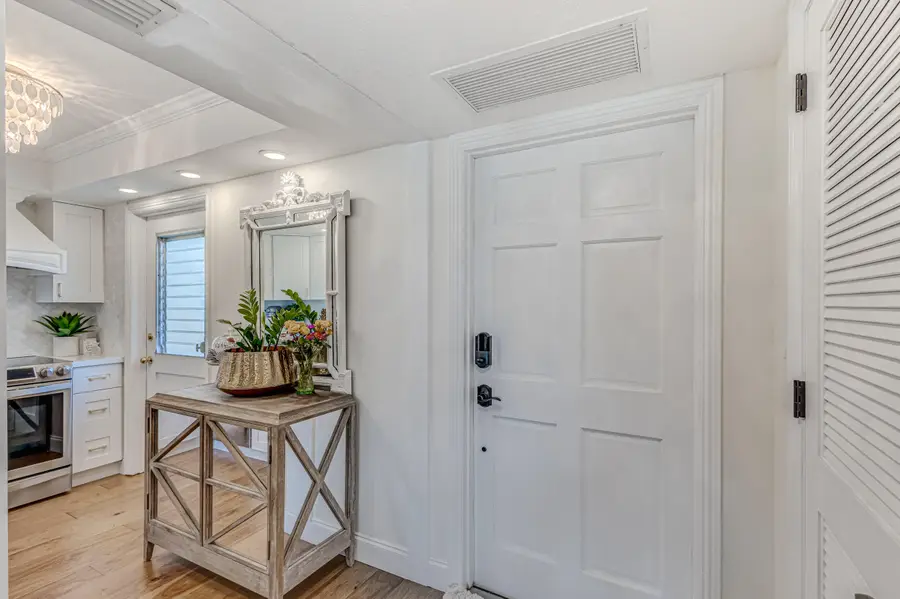 5560 Tamberlane Circle #127, Palm Beach Gardens, FL 33418 - #3