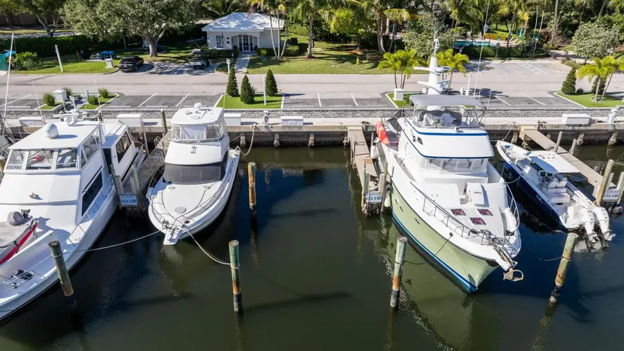 14410 Palmwood Road, Palm Beach Gardens, FL 33410 - #2