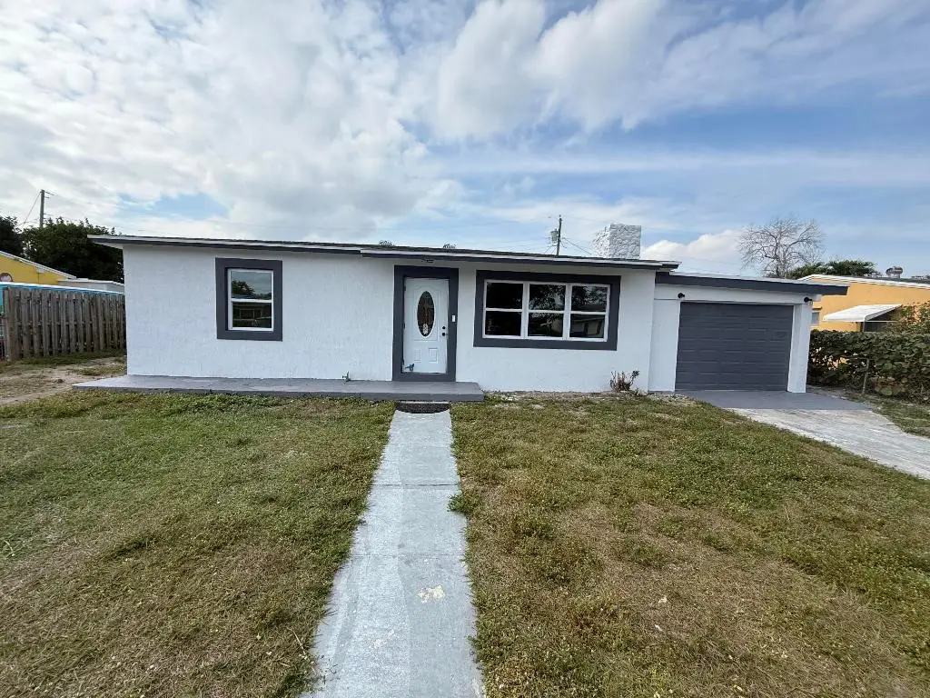 2353 S Beech Rd Road, West Palm Beach, FL 33409 - Image #1