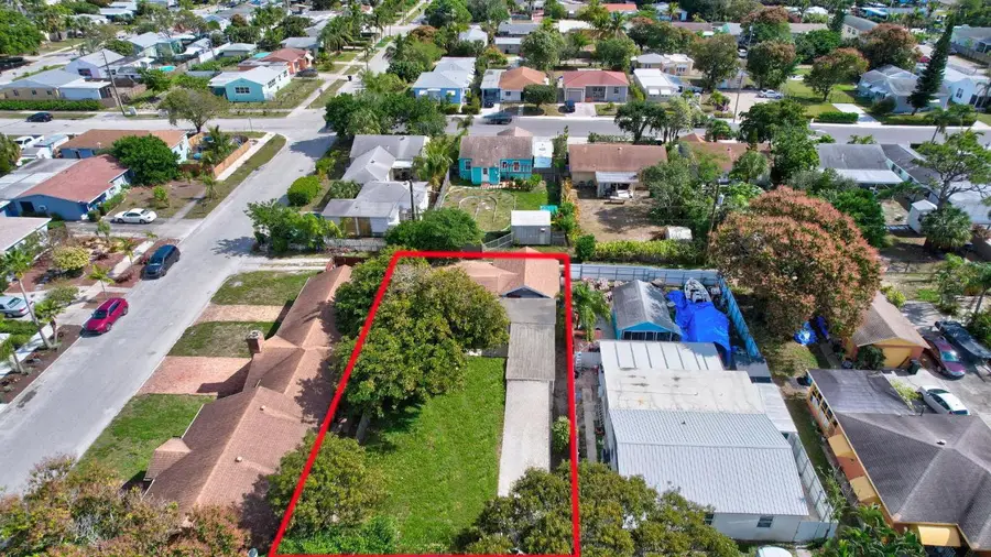 1226 N C Street, Lake Worth Beach, FL 33460 - #3