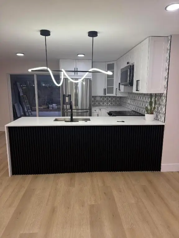 884 Montego Dr Drive, West Palm Beach, FL 33415 - Image #2