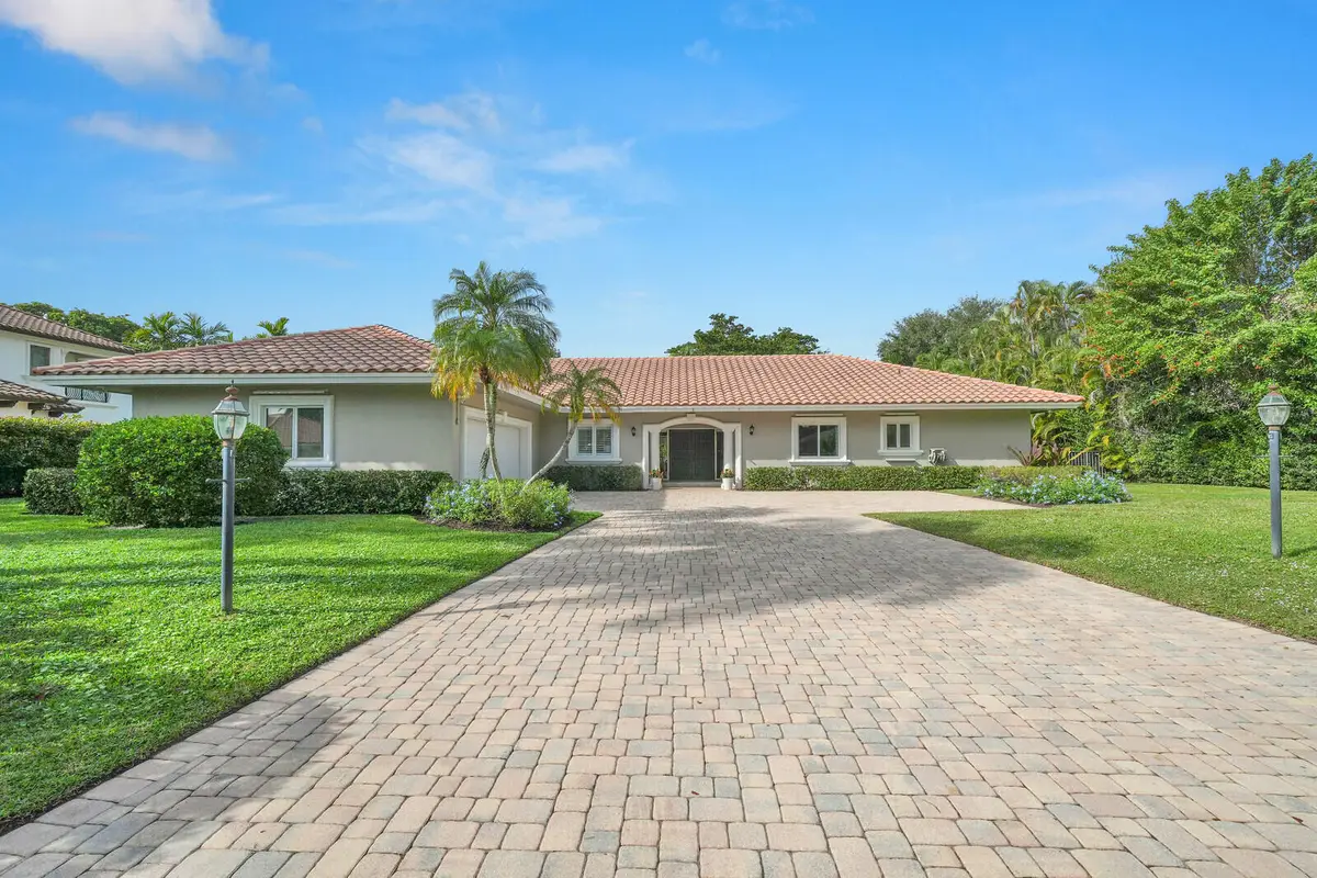 10539 Pine Tree Terrace, Boynton Beach, FL 33436 - #1