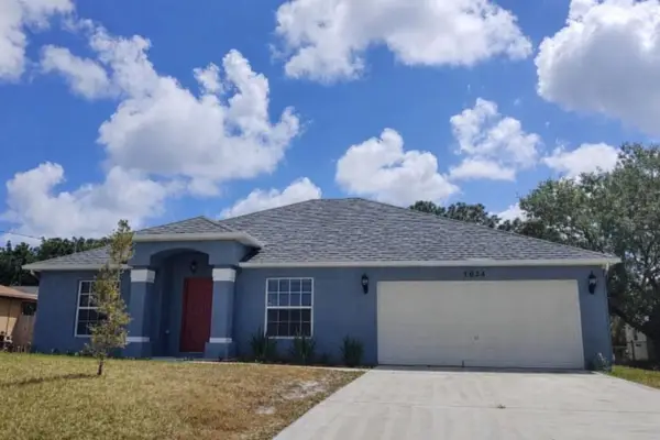 1024 SW Estaugh Avenue, Port St Lucie, FL 34953