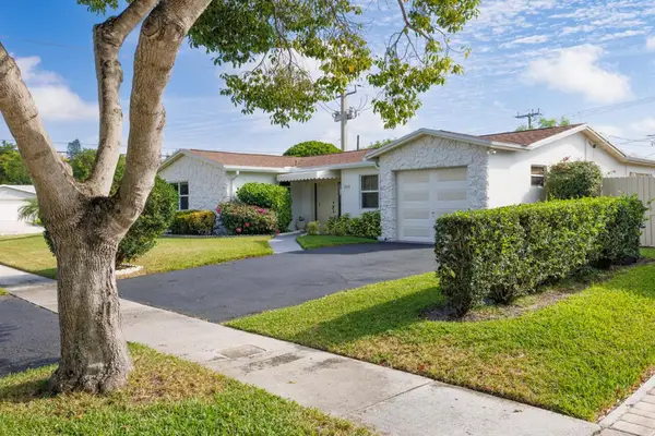 300 Michigan Place, West Palm Beach, FL 33409