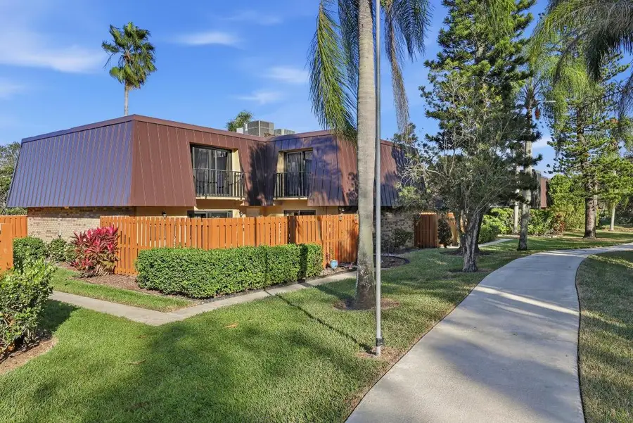 5804 SE Windsong Lane #220, Stuart, FL 34997 - #2