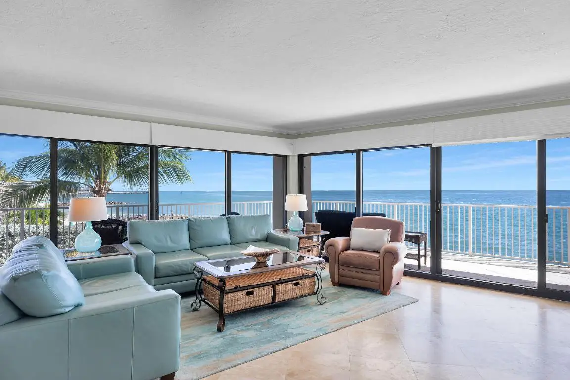 1133 W Ocean Dr Drive #17, Key Colony Beach, FL  - #1