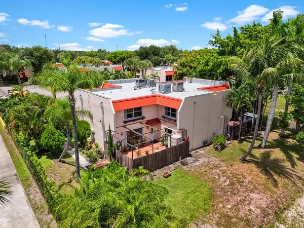 6254 Seven Springs Boulevard #C, Greenacres, FL 33463