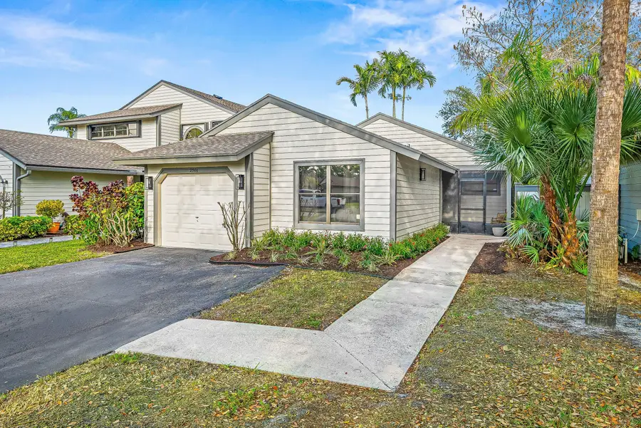 2566 Bedford Mews Drive, Wellington, FL 33414 - #2