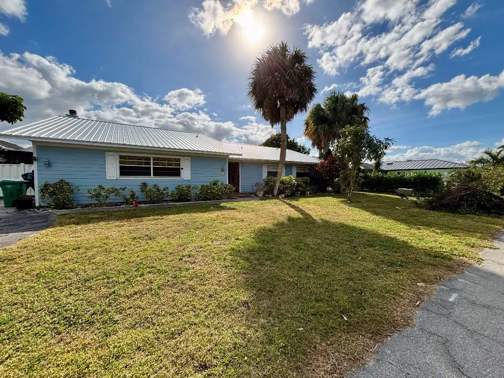 11 Majestic Way, Hutchinson Island, FL 34949 - #1