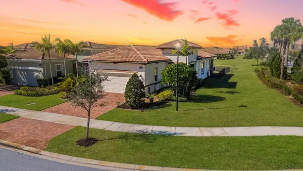 25116 SW Alberti Way, Port St Lucie, FL 34986