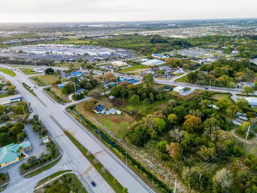 2111 S 37th Street, Fort Pierce, FL 34947 - #3