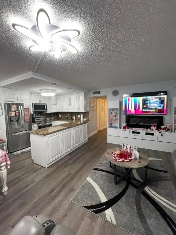 3021 Ellesmere B #3021, Deerfield Beach, FL 33442 - Image #1