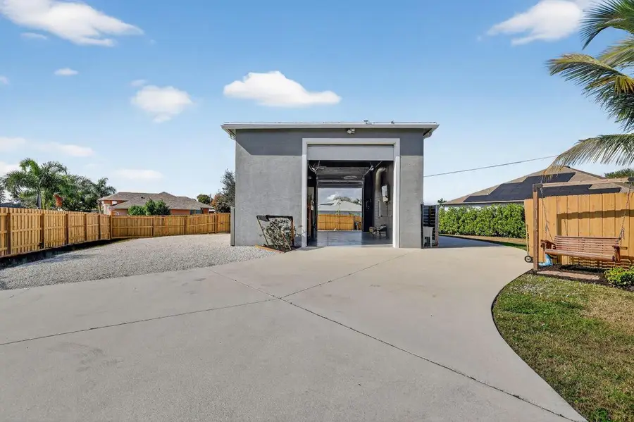 375 SW Alcan Drive, Port Saint Lucie, FL 34953 - Image #2