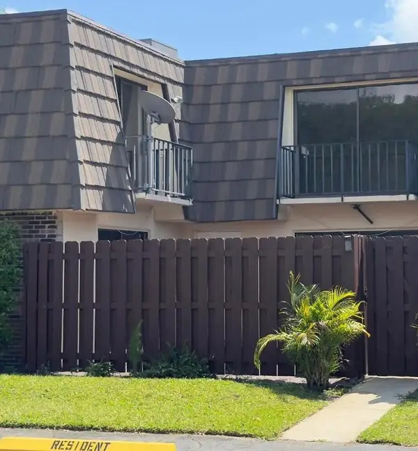 1660 Forest Lakes Circle #C, West Palm Beach, FL 33406