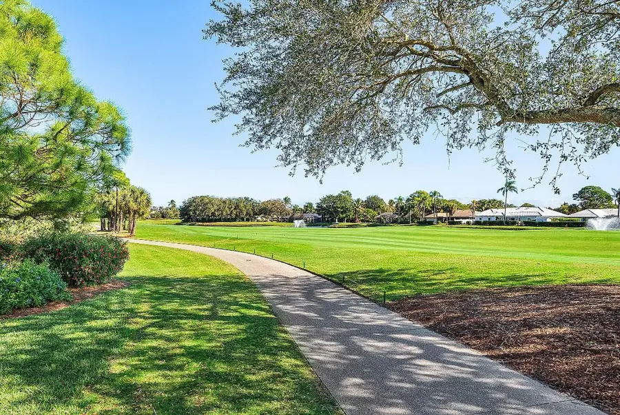 115 Palm Point Circle #A, Palm Beach Gardens, FL 33418 - #2