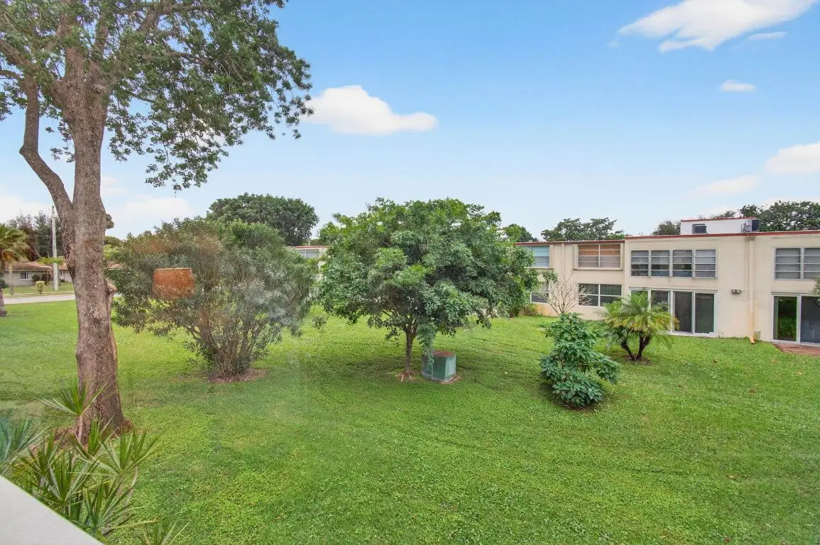 10 Willowbrook #205, Delray Beach, FL 33446 - Image #1