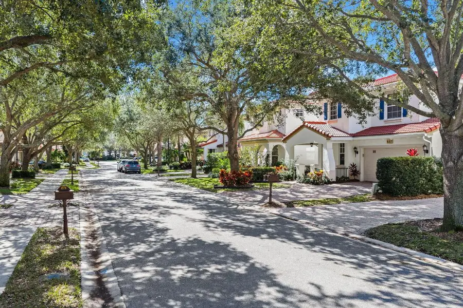 622 Castle Drive, Palm Beach Gardens, FL 33410 - Image #3