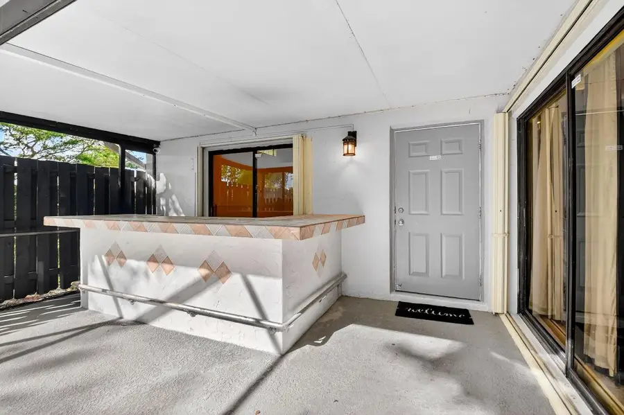 1152 Summit Trail Circle #B, West Palm Beach, FL 33415 - Image #3