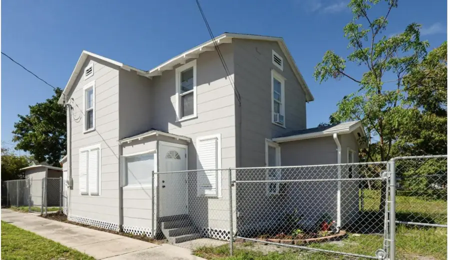 119 S 11th Street, Fort Pierce, FL 34950 - #2