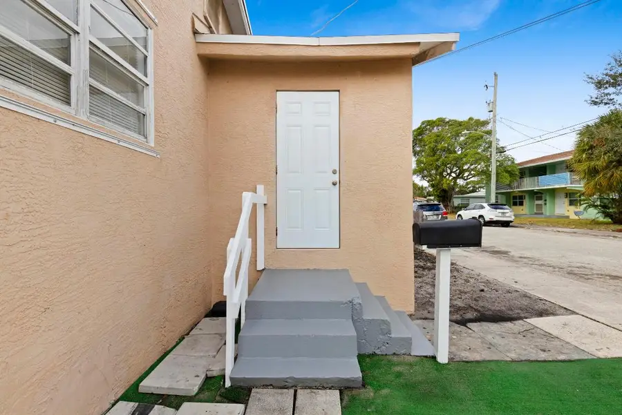 534 21st Street, West Palm Beach, FL 33407 - Image #3