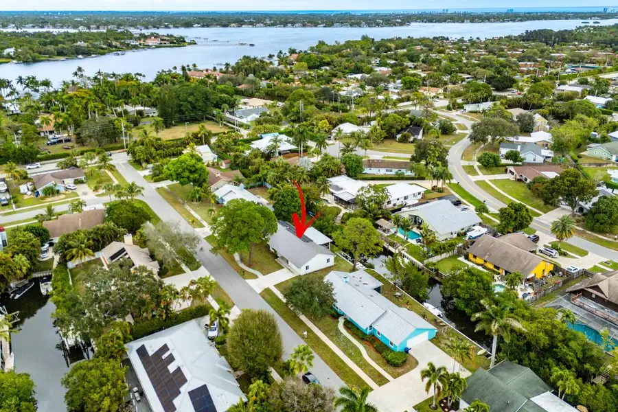 709 Warren Drive, Jupiter, FL 33458 - #2