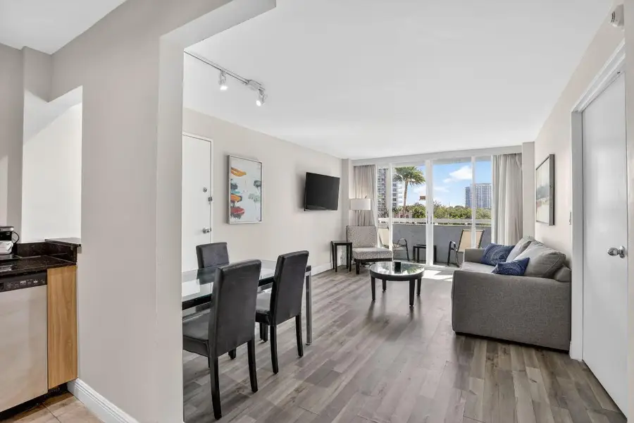 2670 E Sunrise Boulevard #320, Fort Lauderdale, FL 33304 - #2