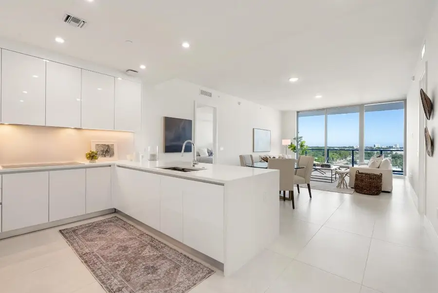 220 Lake Shore Drive #817, Lake Park, FL 33403 - Image #2