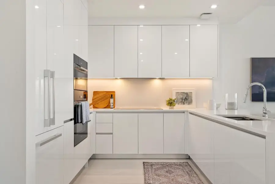 220 Lake Shore Drive #817, Lake Park, FL 33403 - Image #3