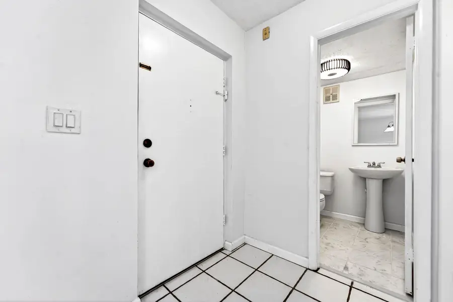 1681 NW 70th Avenue #102, Plantation, FL 33313 - #3