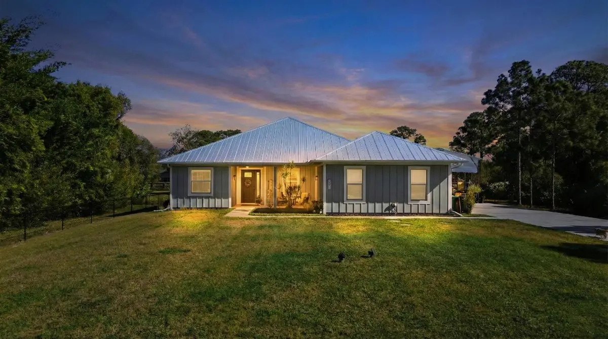 5458 Silver Oak Drive, Fort Pierce, FL 34982 - Image #1