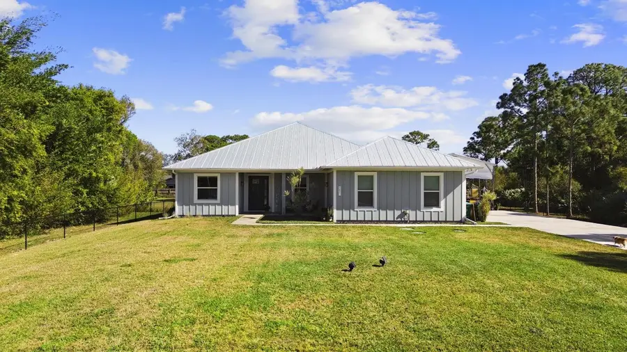 5458 Silver Oak Drive, Fort Pierce, FL 34982 - Image #3