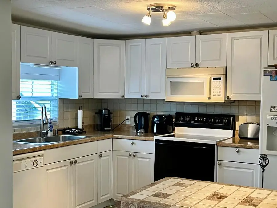 3325 Street Street, Hollywood, FL 33021 - Image #3