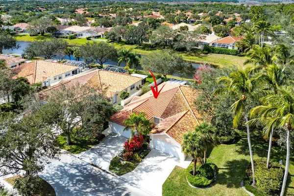 2841 Livingston Lane, West Palm Beach, FL 33411