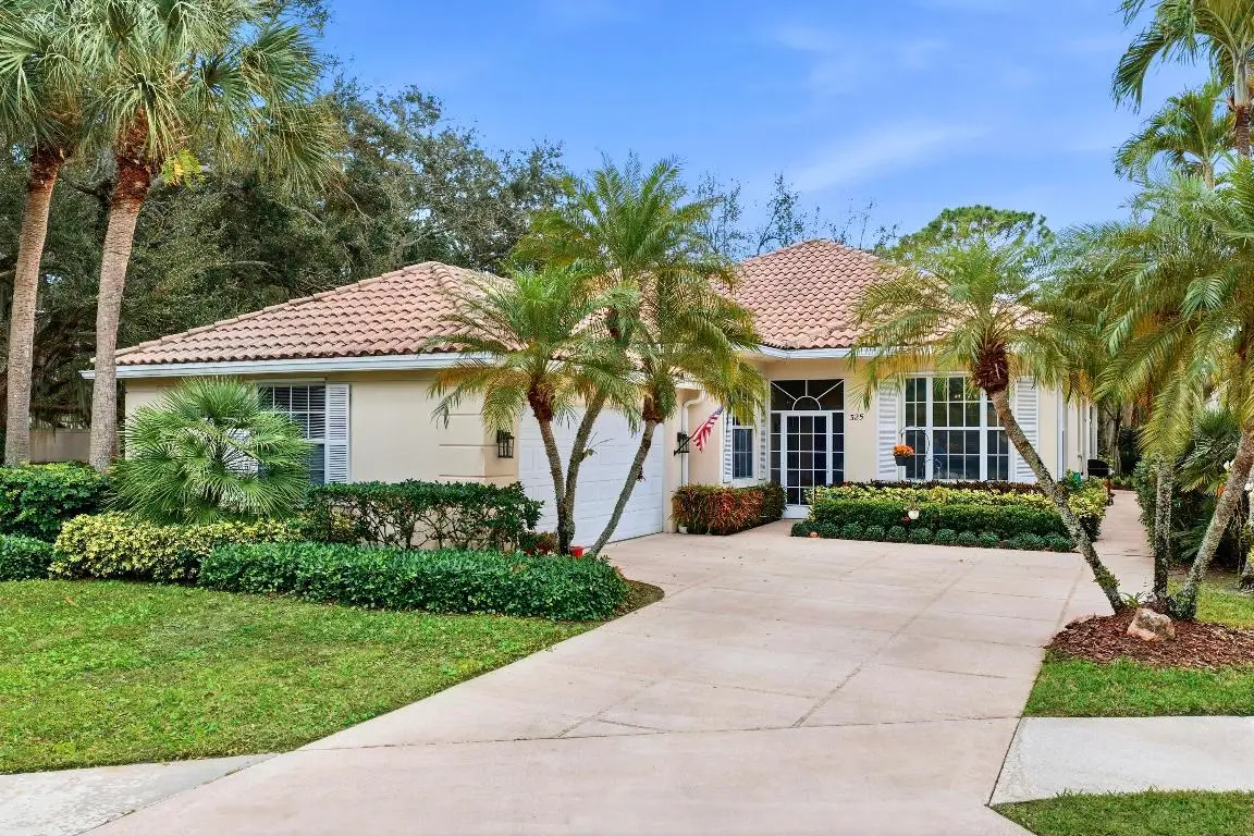 325 Kelsey Park Circle, Palm Beach Gardens, FL 33410 - Image #1