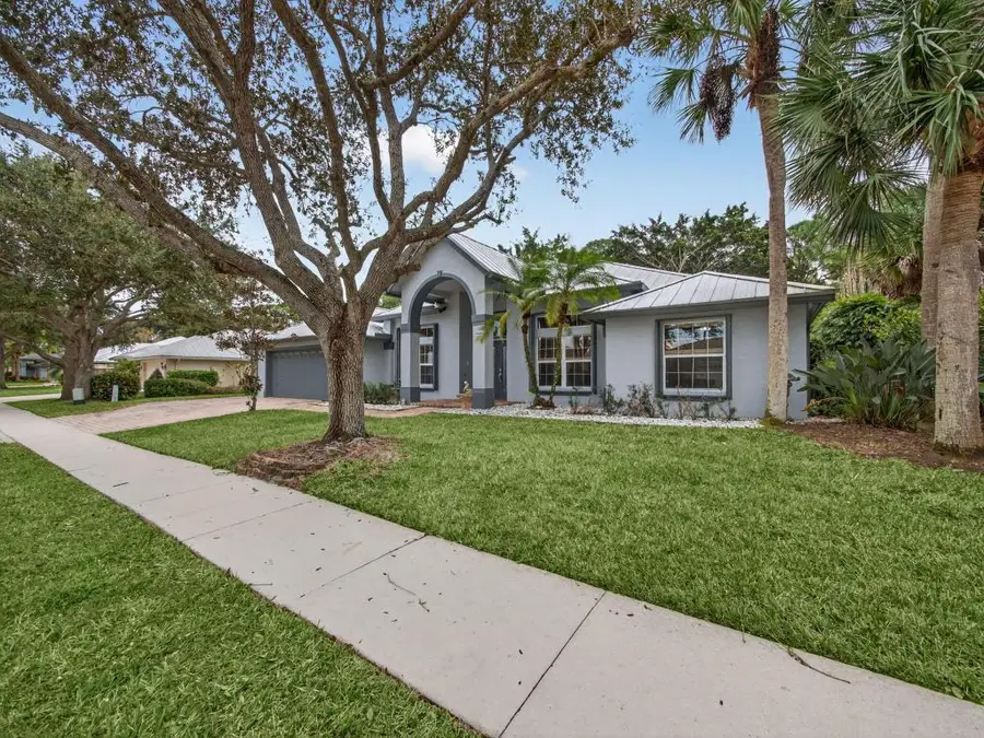 8895 SW Fishermans Wharf Drive, Stuart, FL 34997 - Image #2