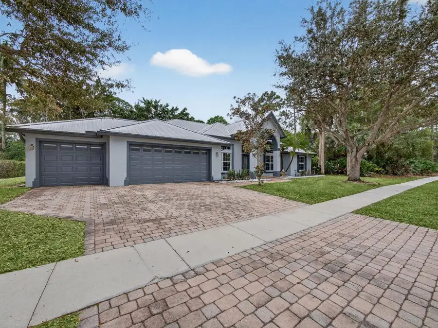 8895 SW Fishermans Wharf Drive, Stuart, FL 34997 - Image #3