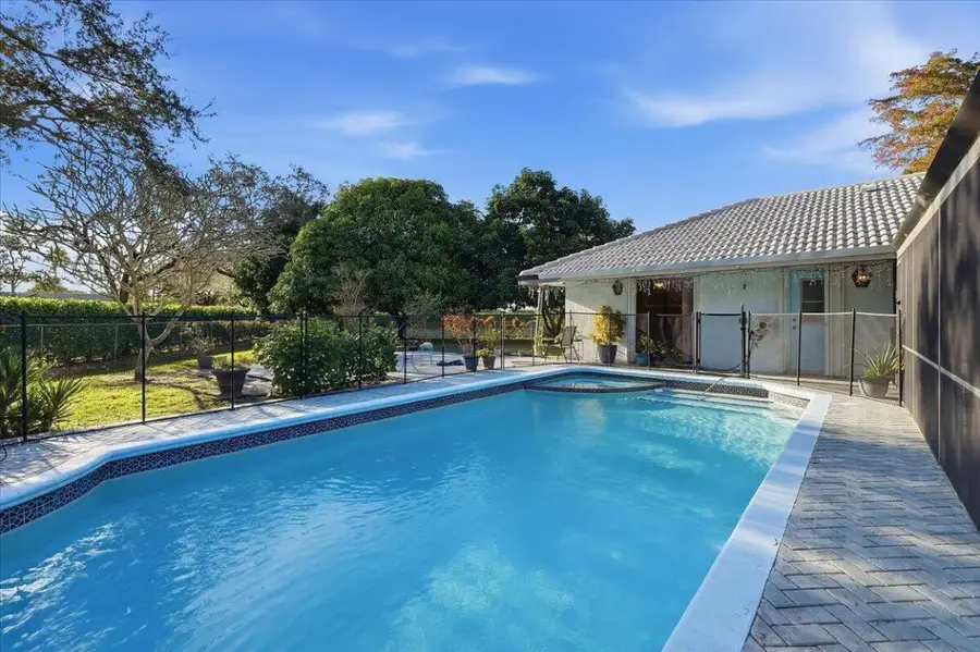 8870 NW 49th Drive, Coral Springs, FL 33067 - #3