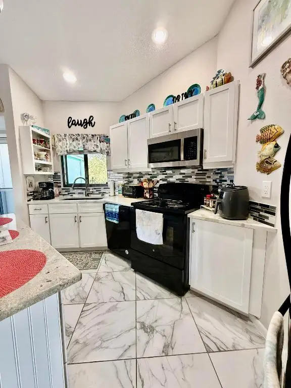 5415 Casablanca Circle #L25, Sebring, FL 33870 - #3