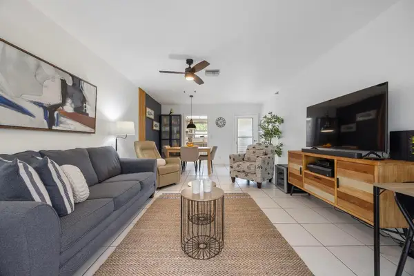 2545 Dudley Drive W #E, West Palm Beach, FL 33415