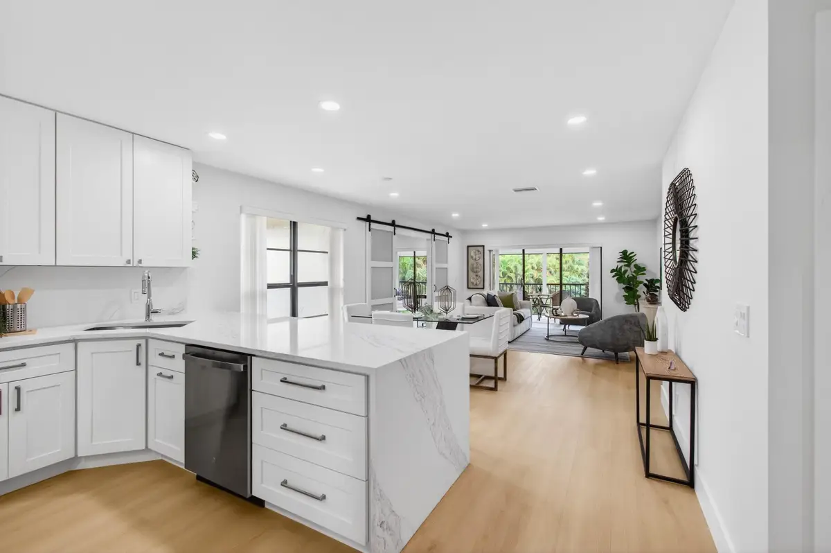 21691 Tall Palm Circle #3b, Boca Raton, FL 33433 - Image #1