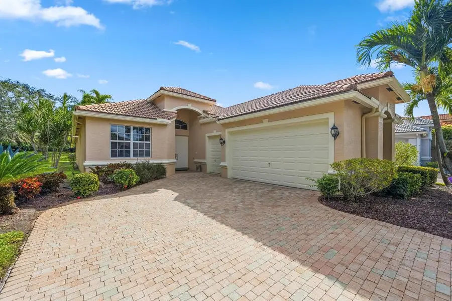 3828 Newhaven Lake Drive, Lake Worth, FL 33449 - Image #2