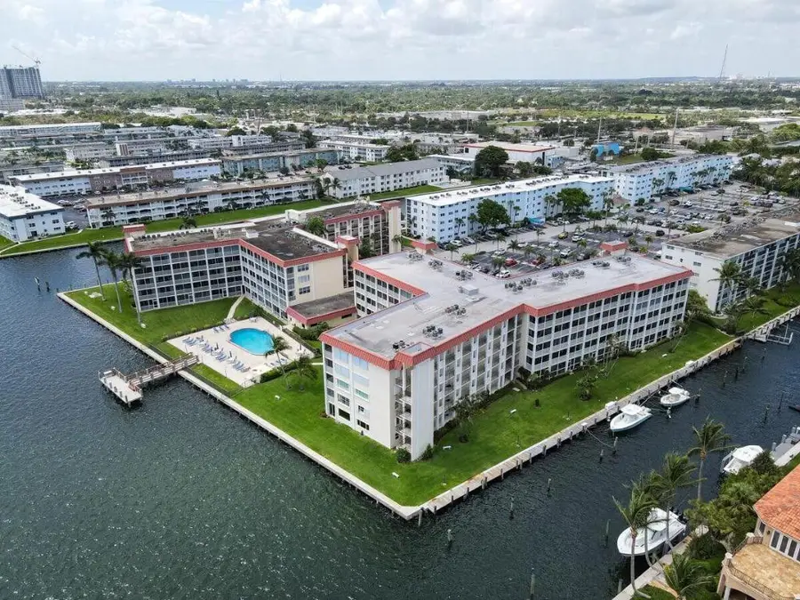 100 Paradise Harbour Boulevard #212, North Palm Beach, FL 33408 - Image #2