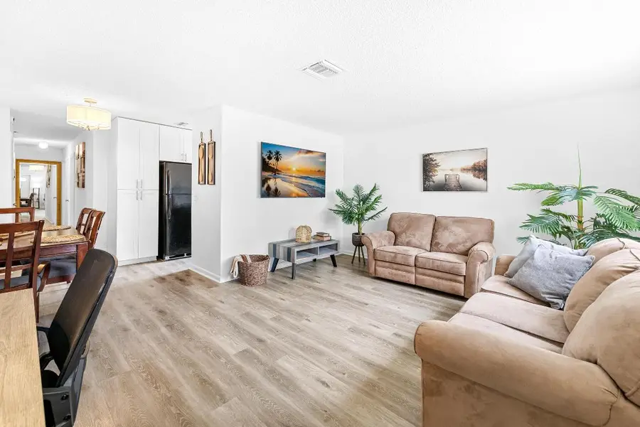 2340 R J Hendley Avenue, Riviera Beach, FL 33404 - Image #2